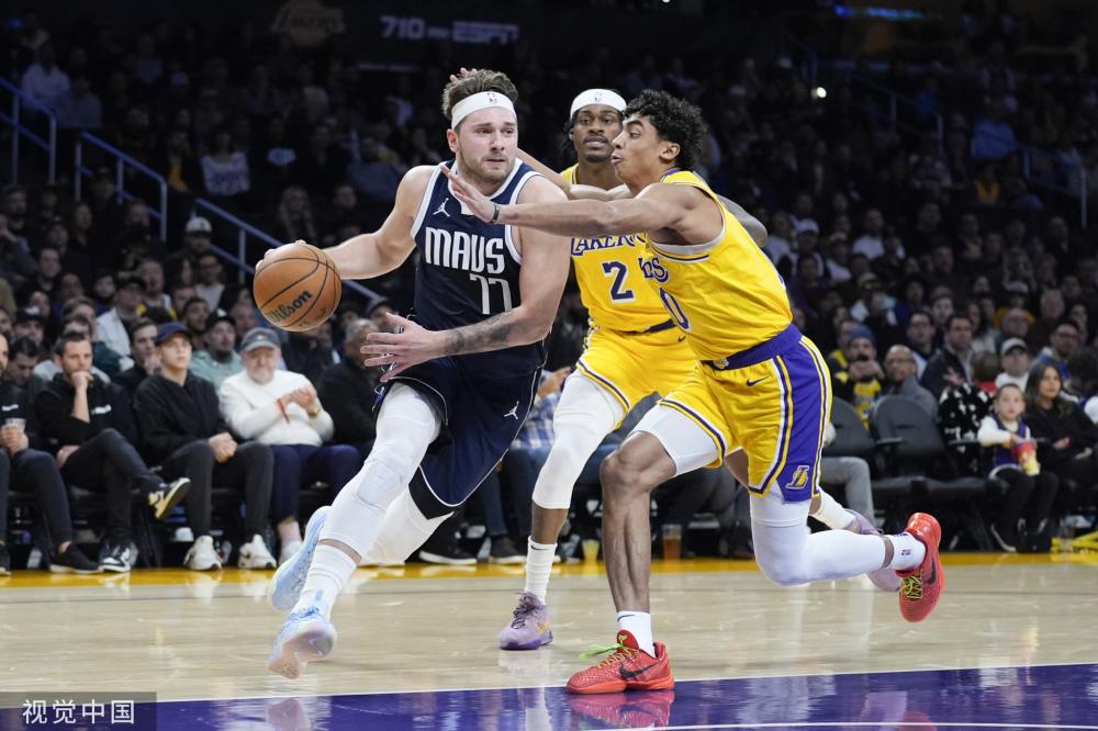 投射上做出 投射上做出