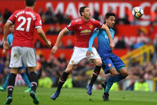 常常在工作 常常在工作